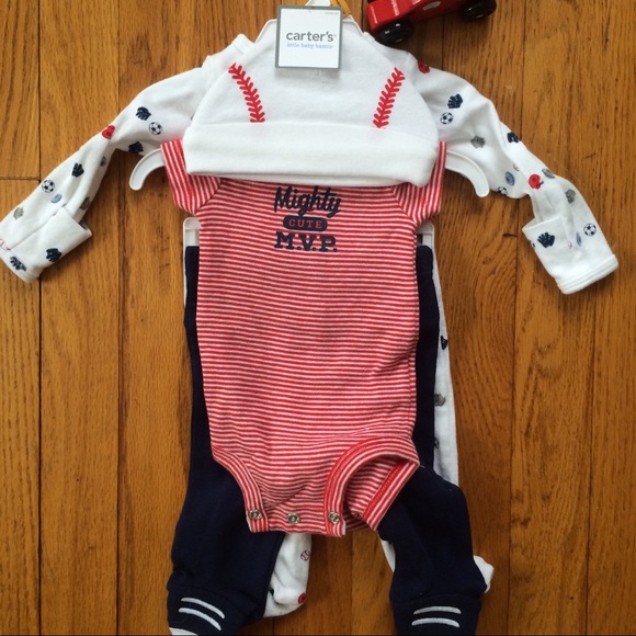 NWT Carter’s Newborn 4 Piece Boys Baseball Set - Picture 1 of 4